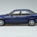 BMW Alpina B10 4.6 E34 Niebieski MCG 1:18