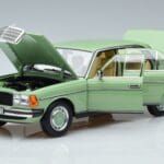 Mercedes 200 W123 Zielony Norev 1:18