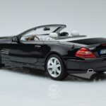 Mercedes SL500 R230 Czarny Norev 1:18