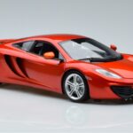 McLaren McLaren MP4-12C Coupe Ze Stigiem Figurka Top Gear Minichamps 1:18 1:18 Metal