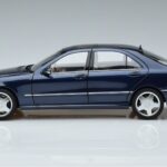 Mercedes Mercedes AMG S55 W220 Sedan Niebieski Norev 1:18 1:18 Metal