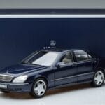 Mercedes Mercedes AMG S55 W220 Sedan Niebieski Norev 1:18 1:18 Metal