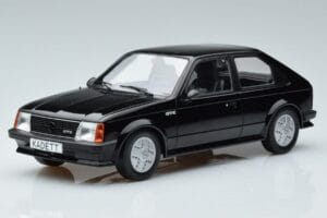 Opel Kadett D GTE Hatchback Czarny MCG 1:18