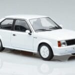 Opel Opel Kadett D GTE Hatchback Biały MCG 1:18 1:18 Metal