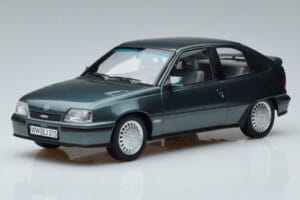 Opel Kadett E GSi Niebieski Metalik Norev 1:18