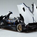 Pagani Pagani Zonda HP Barchetta Włókno Węglowe Biały LCD 1:18 1:18 Metal