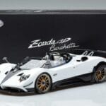 Pagani Pagani Zonda HP Barchetta Włókno Węglowe Biały LCD 1:18 1:18 Metal