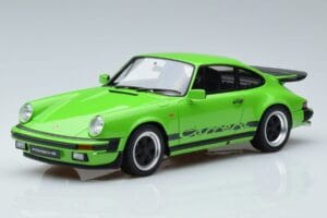 Porsche 911 3.2 Carrera Coupe Limonkowy Zielony GT Spirit 1:18